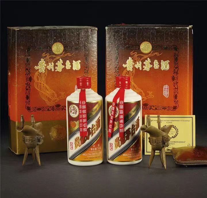 平鲁礼盒茅台酒回收